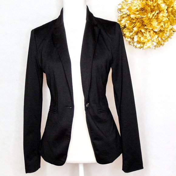 Forever 21 Jackets & Blazers - Forever 21 Single Button Black Blazer Tailor Fit S